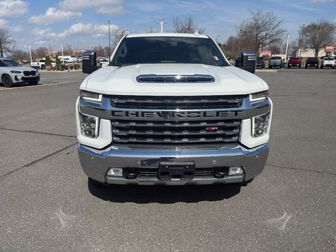 Used 2022 Chevrolet Silverado 2500 LTZ w/ LTZ Convenience Package image 2