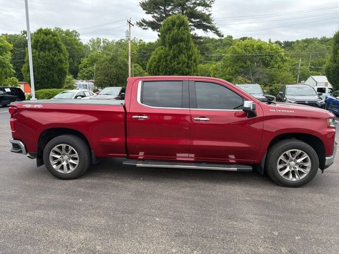 Used 2022 Chevrolet Silverado 1500 LTZ w/ LTZ Convenience Package II AWD/4WD image 6