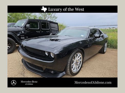 Used 2015 Dodge Challenger R/T w/ Quick Order Package 28B R/T RWD image 1