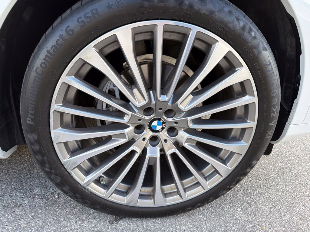 Certified 2022 BMW X7 xDrive40i w/ Premium Package AWD/4WD image 5