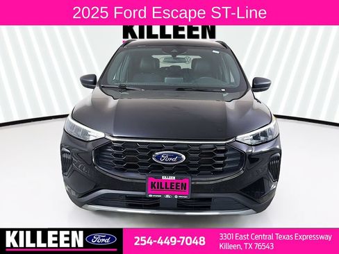 Certified 2025 Ford Escape ST-Line AWD/4WD image 2
