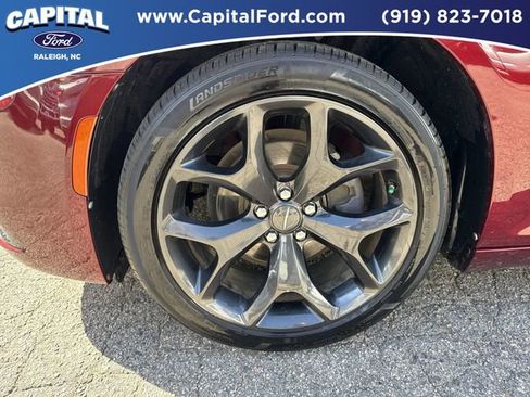 Used 2021 Chrysler 300 S w/ Comfort Group RWD image 12