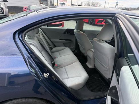 Used 2016 Honda Accord LX image 9