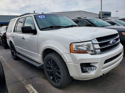 Used 2016 Ford Expedition XLT w/ Equipment Group 202A