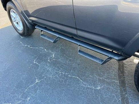 Used 2022 Toyota 4Runner SR5 Premium w/ Moonroof Package RWD image 31