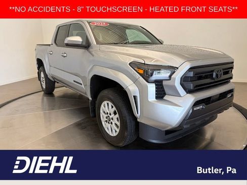 Certified 2025 Toyota Tacoma SR5 AWD/4WD image 1