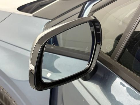 New 2026 Kia Carnival SX FWD image 12