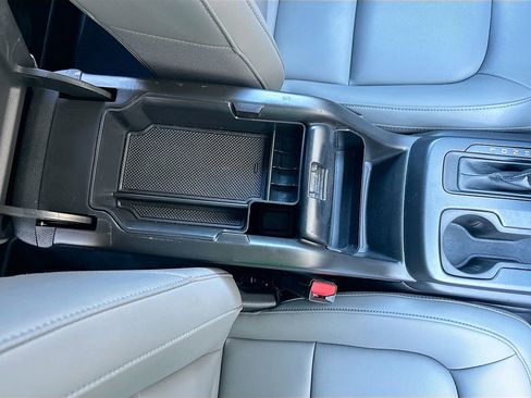 Used 2022 Chevrolet Colorado W/T w/ Custom Special Edition image 14