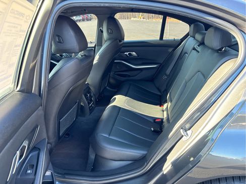 Used 2019 BMW 330i xDrive Sedan w/ Convenience Package image 10