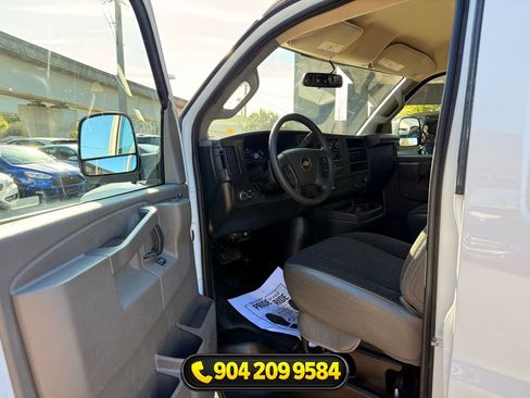 Used 2023 Chevrolet Express 2500 w/ Driver Convenience Package RWD image 20