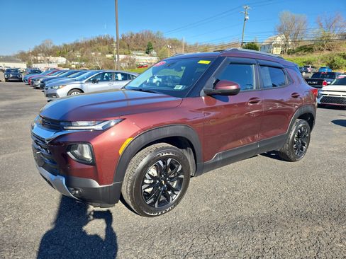 Used 2023 Chevrolet TrailBlazer LT w/ Convenience Package image 9