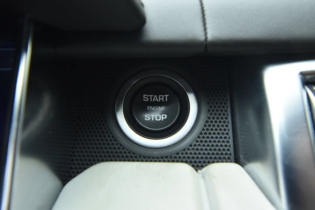Used 2019 Land Rover Range Rover Sport SVR AWD/4WD image 31