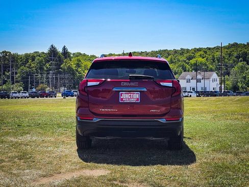 Used 2023 GMC Terrain AT4 w/ Infotainment Package II AWD/4WD image 5
