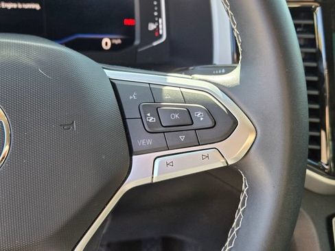 Used 2023 Volkswagen Atlas SE w/ Black Wheel Package AWD/4WD image 30