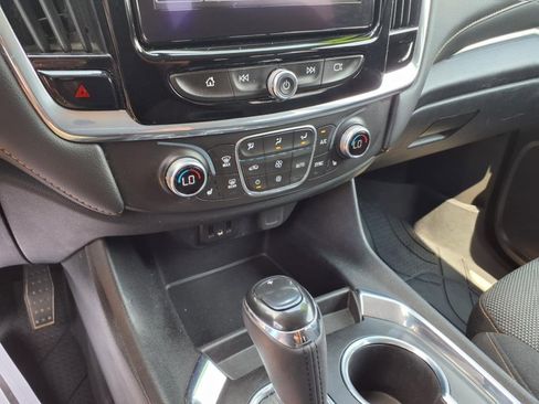 Used 2018 Chevrolet Traverse LT w/ LPO, Floor Liner Package image 17