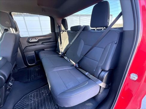 Used 2025 Chevrolet Silverado 1500 LT image 15