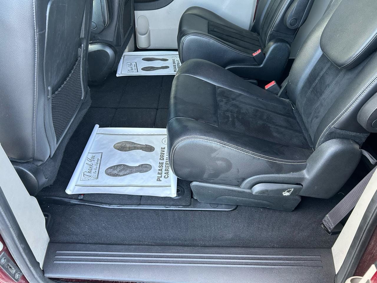 Used 2018 Dodge Grand Caravan SXT FWD image 9