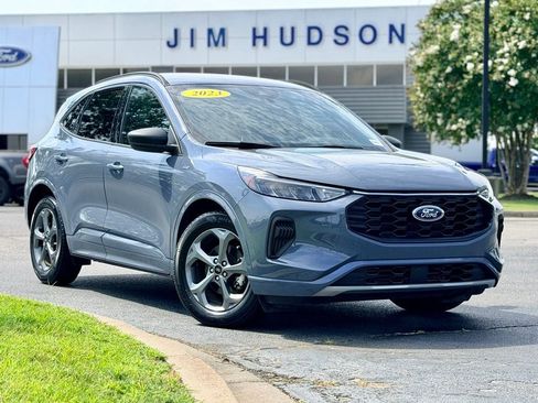Certified 2023 Ford Escape ST-Line w/ Tech Pack #1 FWD image 2