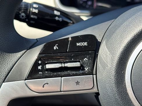Used 2023 Hyundai Tucson SEL FWD image 25