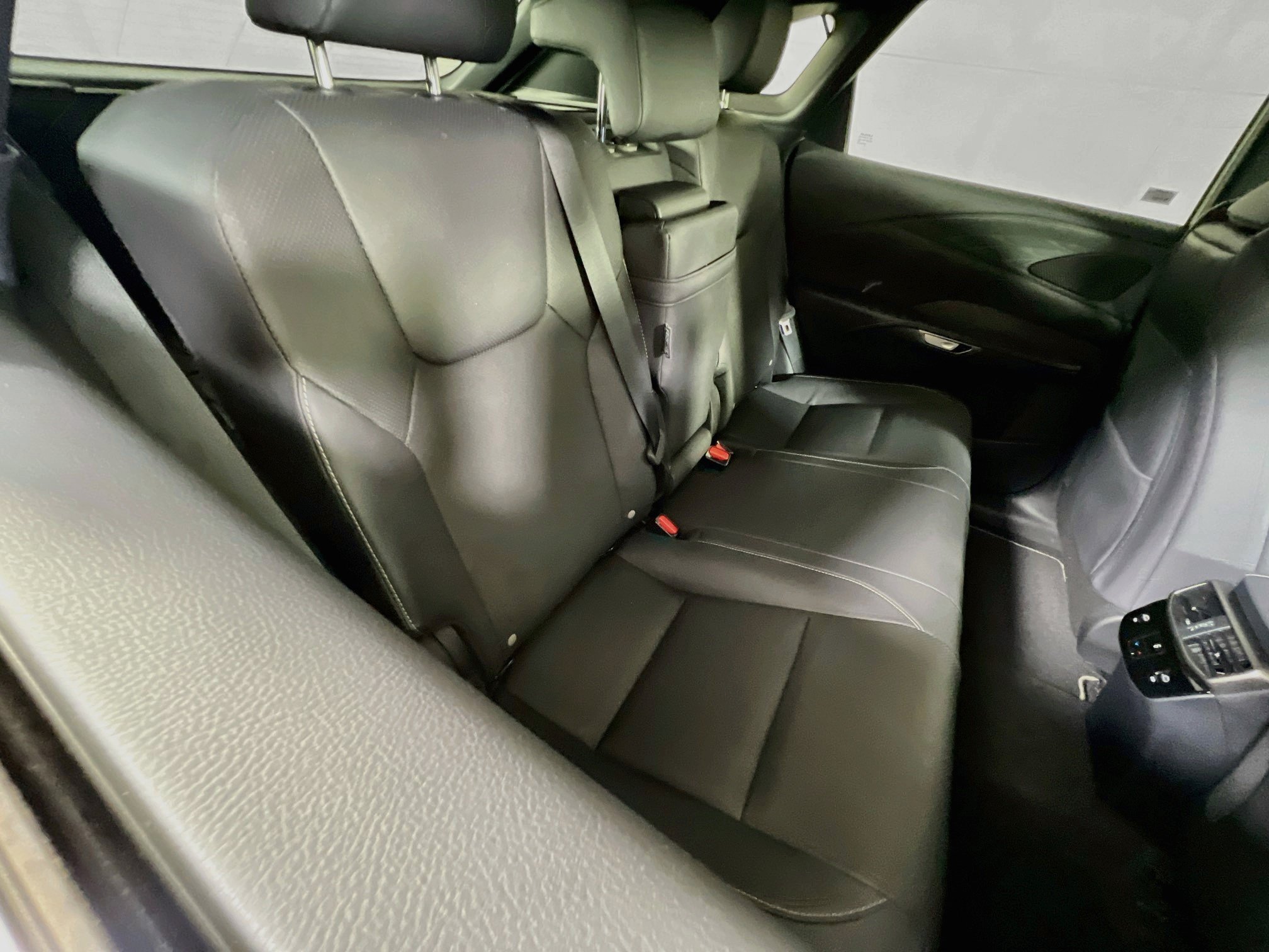 Used 2023 Lexus RX 350 F Sport w/ Accessory Package AWD/4WD image 26
