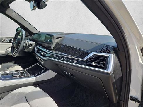 Used 2024 BMW X5 sDrive40i w/ M Sport Package image 20