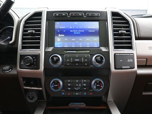 Used 2020 Ford F250 King Ranch w/ King Ranch Ultimate Package image 16