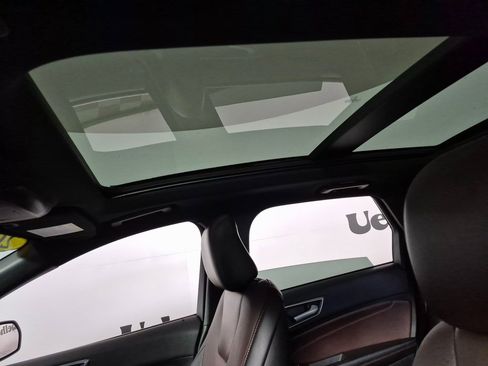 Used 2021 Ford Edge Titanium w/ Equipment Group 301A image 32