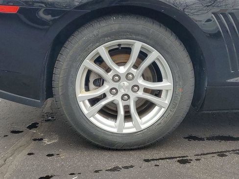 Used 2015 Chevrolet Camaro LT RWD image 28