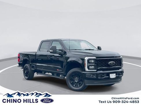 New 2026 Ford F250 XLT w/ XLT Premium Package AWD/4WD image 1