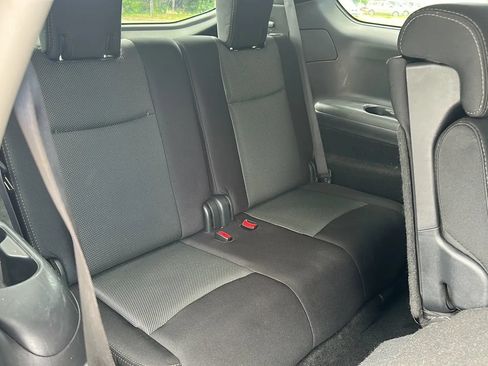Used 2019 Nissan Pathfinder S AWD/4WD image 22