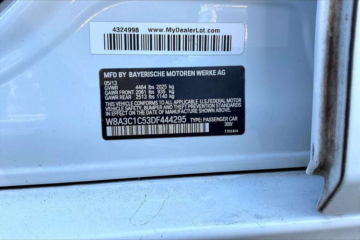 Used 2013 BMW 328i Sedan RWD image 33