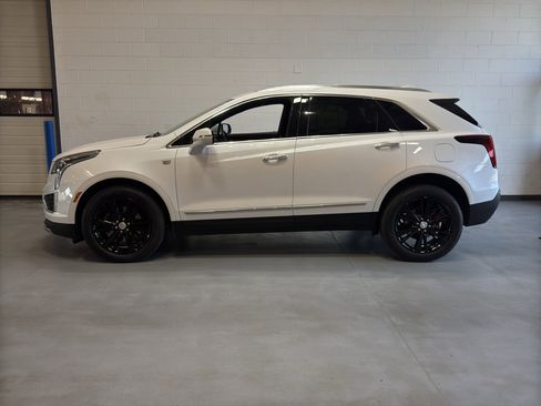 Used 2024 Cadillac XT5 Premium Luxury w/ LPO, Floor Liner Package AWD/4WD image 2