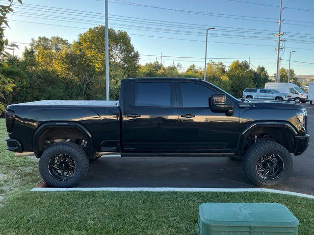Used 2024 GMC Sierra 2500 Denali Ultimate w/ Max Trailering Package AWD/4WD image 10