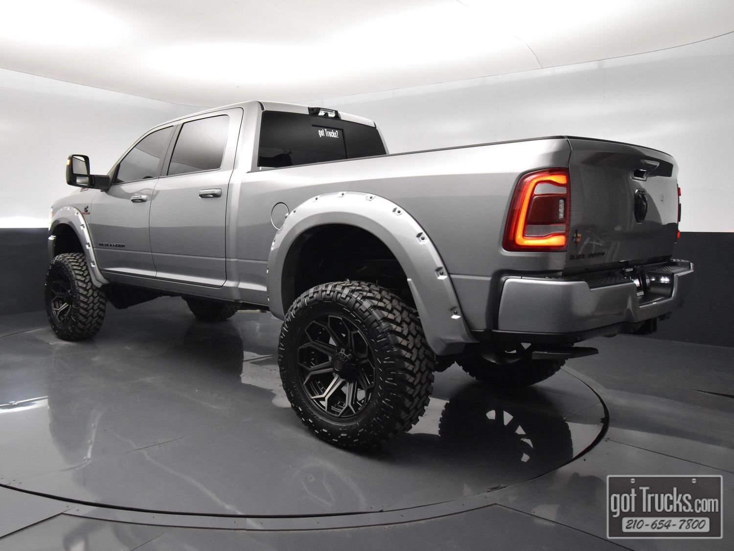 Used 2023 RAM 2500 Big Horn w/ Level 2 Equipment Group AWD/4WD image 5
