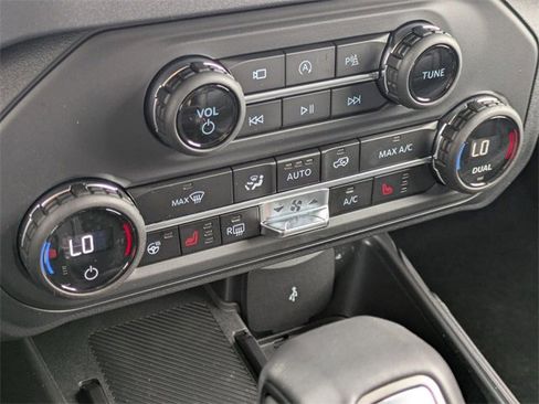 New 2025 Ford Bronco Outer Banks image 24