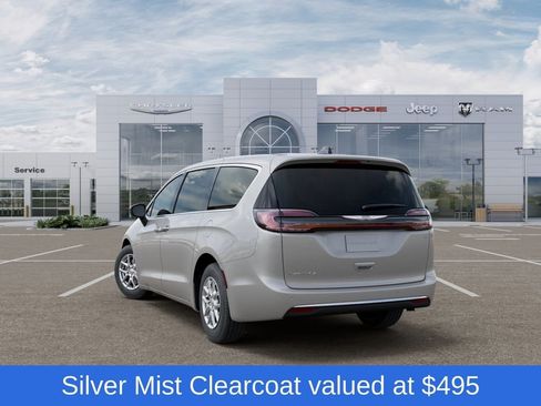 New 2026 Chrysler Pacifica Select FWD image 3