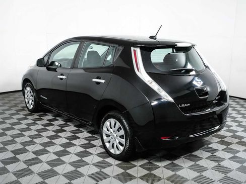Used 2017 Nissan Leaf S w/ Charge Package FWD image 25