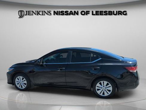 Certified 2025 Nissan Sentra S image 10