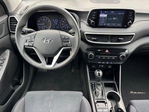 Used 2019 Hyundai Tucson SE w/ Cargo Package FWD image 18