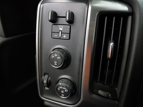 Used 2016 Chevrolet Silverado 2500 LT w/ Midnight Edition AWD/4WD image 25