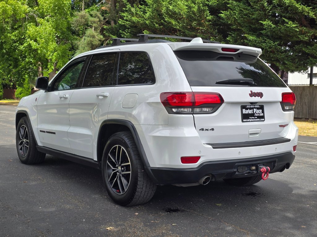 Used 2018 Jeep Grand Cherokee Trailhawk AWD/4WD image 4