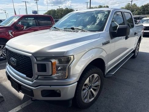 Used 2018 Ford F150 XL w/ Equipment Group 101A Mid AWD/4WD image 3