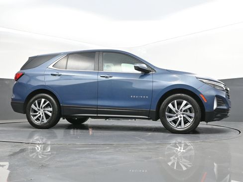 Used 2024 Chevrolet Equinox LT image 41