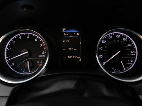 Used 2019 Toyota Camry SE image 20