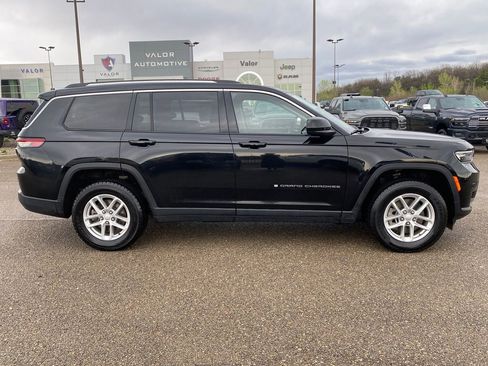 Used 2023 Jeep Grand Cherokee L Laredo image 7