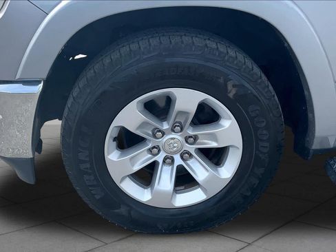 Used 2019 RAM 1500 Laramie w/ Trailer Tow Group RWD image 11