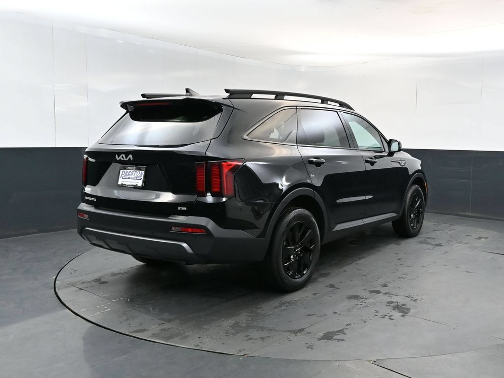Certified 2023 Kia Sorento S AWD/4WD image 5