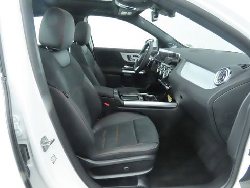 Certified 2025 Mercedes-Benz GLA 35 AMG 4MATIC image 20