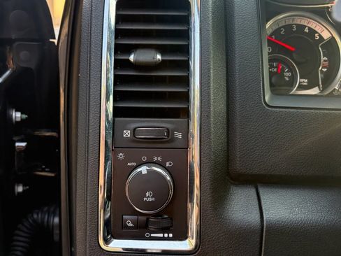 Used 2014 RAM 3500 Laramie AWD/4WD image 9