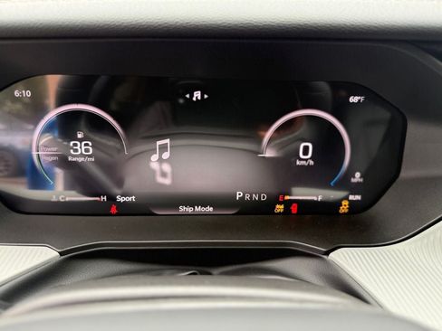 New 2026 Jeep Cherokee Limited AWD/4WD image 15
